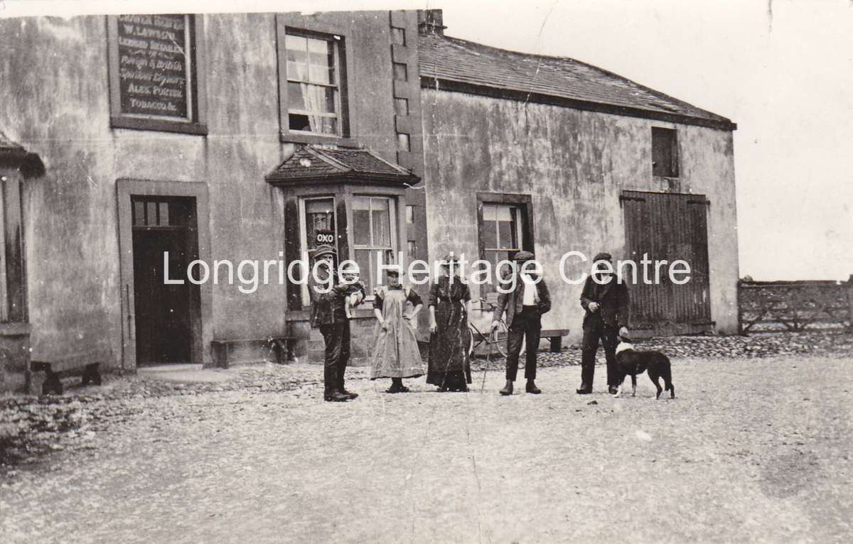 170B - Craven Heifer - Chaigley with the Lawson family outside - Unknown